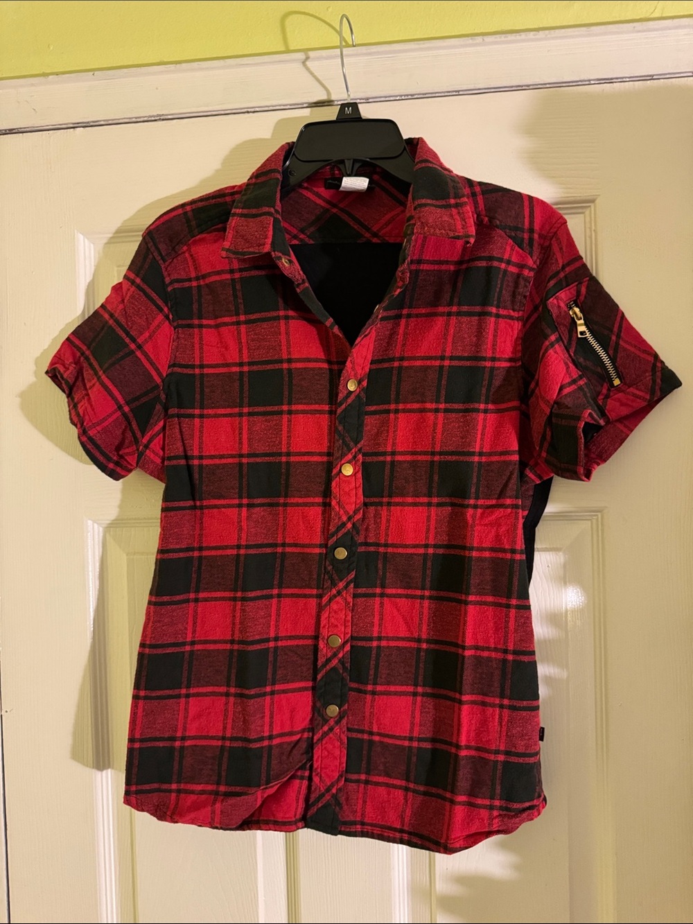 MEN’s Andrew Christian Plaid Short-Sleeve Button-Down size MEDIUM (38-40)